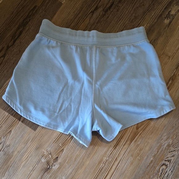All In Motion, Women's size Medium Shorts, with pockets, Never Worn, Light Blue - Picture 7 of 7